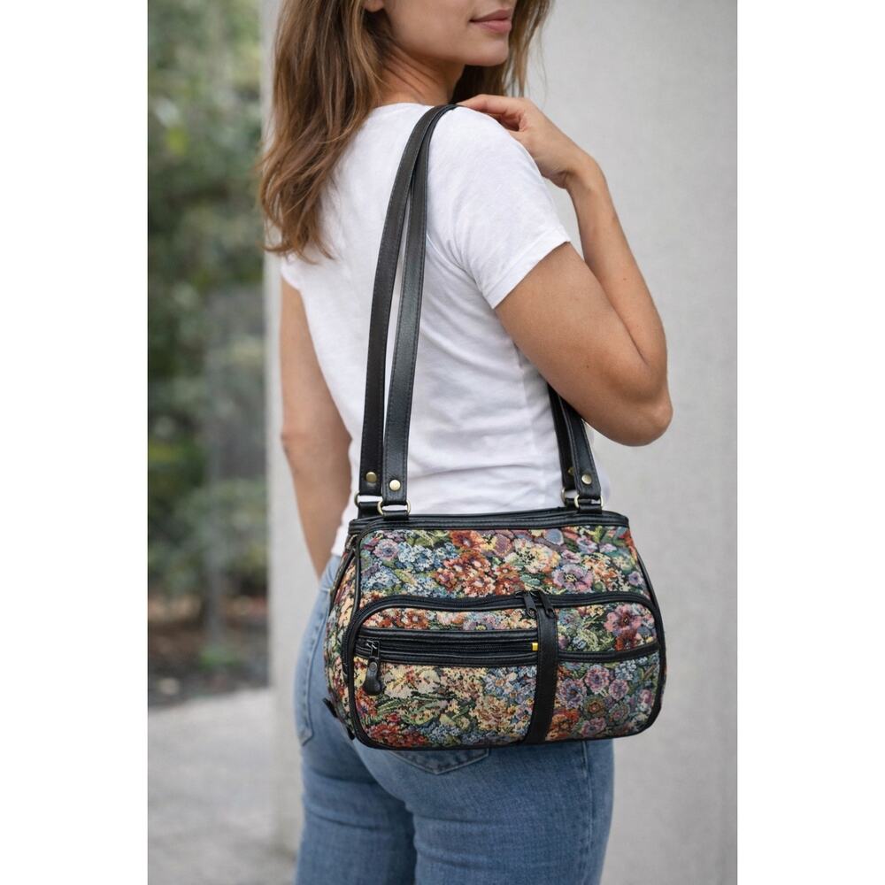 Vintage Floral Baroque Tapestry Grandma Chic Shoulder Bag/Purse